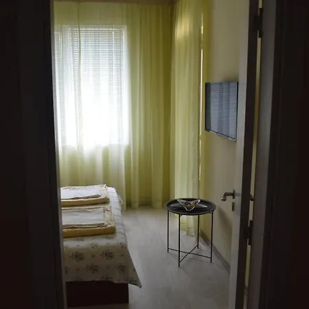 Yanis Maison d'hôtes Tchernomorets