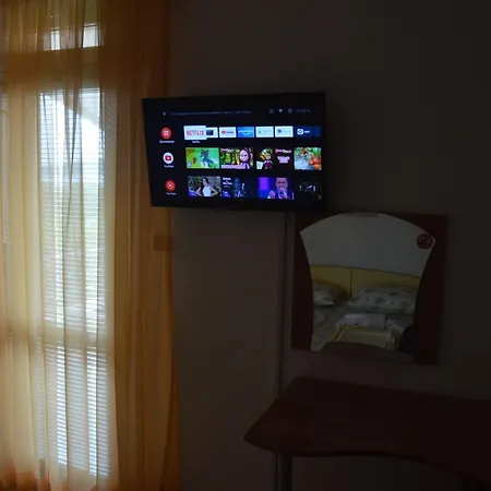 Yanis 3* Czernomorec