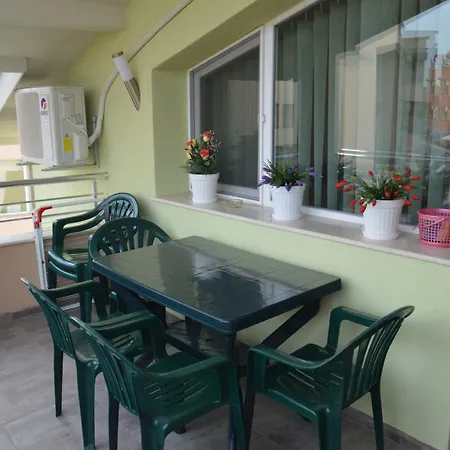 Vendégház Yanis 3*